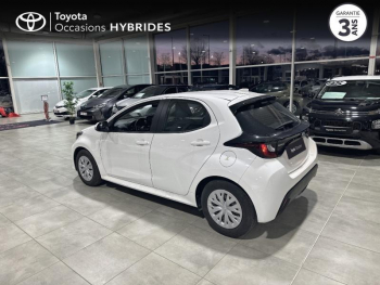 Photo 18 du bon plan TOYOTA Yaris 116h Dynamic Business 5p + Programme Beyond Zero Academy MY22 occasion à 19980 €