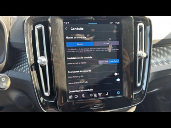 Photo 27 du bon plan VOLVO XC40 Recharge 231ch Pro EDT occasion à 29900 €