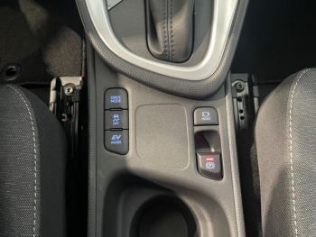 Photo 8 du bon plan TOYOTA Yaris 120 VVT-i Design 5p MY21 occasion à 21889 €