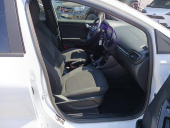 Photo 17 du bon plan FORD Puma 1.0 Flexifuel 125ch S&S mHEV Titanium occasion à 20500 €