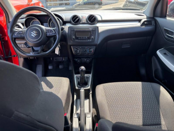 Photo 11 du bon plan SUZUKI Swift 1.2 Dualjet Hybrid 83ch Avantage occasion à 11990 €