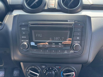 Photo 13 du bon plan SUZUKI Swift 1.2 Dualjet Hybrid 83ch Avantage occasion à 11990 €