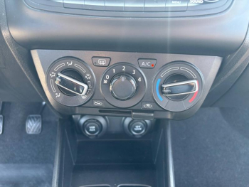 Photo 14 du bon plan SUZUKI Swift 1.2 Dualjet Hybrid 83ch Avantage occasion à 11990 €