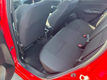 Photo 18 du bon plan SUZUKI Swift 1.2 Dualjet Hybrid 83ch Avantage occasion à 11990 €
