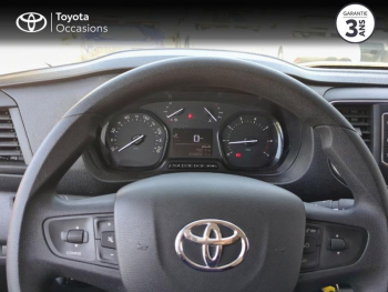 Photo 13 du bon plan TOYOTA ProAce Combi Long 1.5 120 D-4D Dynamic RC21 occasion à 23490 €