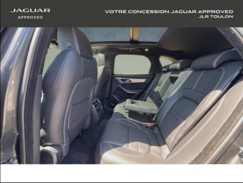 Photo 5 du bon plan JAGUAR F-Pace P400e Plug-in-Hybrid R-Dynamic SE BVA8 AWD occasion à 59900 €