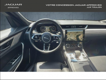 Photo 10 du bon plan JAGUAR F-Pace P400e Plug-in-Hybrid R-Dynamic SE BVA8 AWD occasion à 59900 €
