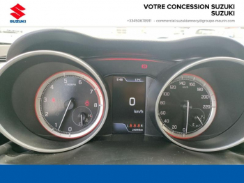Photo 16 du bon plan SUZUKI Swift 1.2 Dualjet Hybrid 83ch Pack AllGrip occasion à 16990 €