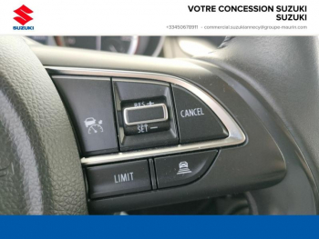 Photo 17 du bon plan SUZUKI Swift 1.2 Dualjet Hybrid 83ch Pack AllGrip occasion à 16990 €