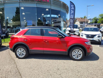 Photo 14 du bon plan VOLKSWAGEN T-Roc 1.5 TSI EVO 150ch Life Plus DSG7 occasion à 27990 €