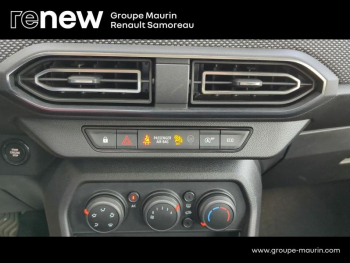 Photo 22 du bon plan DACIA Sandero 1.0 TCe 90ch Confort occasion à 11900 €