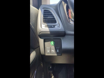 Photo 19 du bon plan HONDA HR-V 1.5 i-VTEC 130ch Exclusive Navi occasion à 17990 €