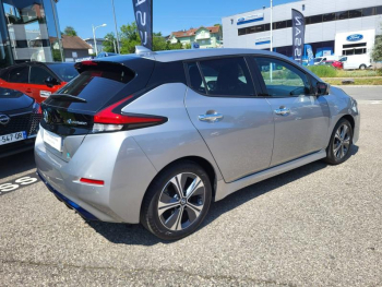 Photo 17 du bon plan NISSAN Leaf 150ch 40kWh Tekna 21.5 occasion à 16390 €