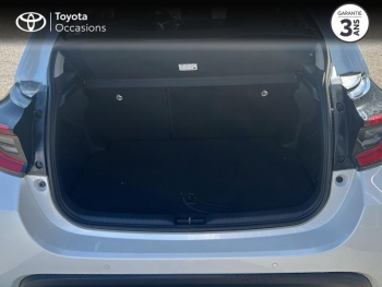 Photo 10 du bon plan TOYOTA Yaris 116h Design 5p MY22 occasion à 24190 €