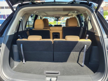 Photo 8 du bon plan NISSAN X-Trail e-4orce 213ch Tekna+ 7 places occasion à 39990 €