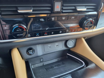 Photo 26 du bon plan NISSAN X-Trail e-4orce 213ch Tekna+ 7 places occasion à 39990 €