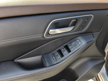 Photo 10 du bon plan NISSAN X-Trail e-Power 204ch Tekna+ occasion à 36290 €