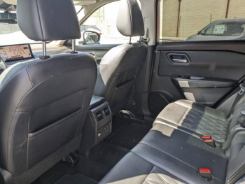 Photo 18 du bon plan NISSAN X-Trail e-Power 204ch Tekna+ occasion à 36290 €