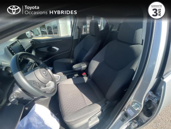 Photo 11 du bon plan TOYOTA Yaris 116h Design 5p MY22 occasion à 17490 €