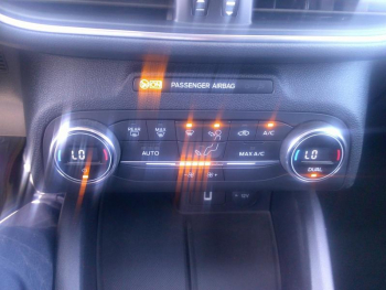 Photo 10 du bon plan FORD Focus Active 1.0 EcoBoost 125ch occasion à 14900 €