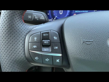 Photo 6 du bon plan FORD Kuga 2.5 Duratec 190ch FHEV E85 ST-Line X BVA occasion à 30900 €