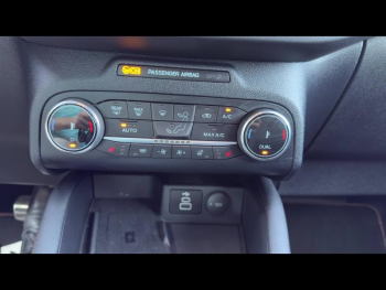 Photo 16 du bon plan FORD Kuga 2.5 Duratec 190ch FHEV E85 ST-Line X BVA occasion à 30900 €