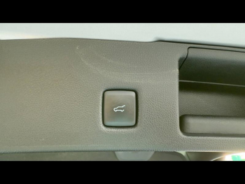 Photo 21 du bon plan FORD Kuga 2.5 Duratec 190ch FHEV E85 ST-Line X BVA occasion à 30900 €