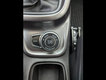 Photo 16 du bon plan SUZUKI Vitara 1.4 Boosterjet Hybrid 129ch Style Allgrip occasion à 22490 €