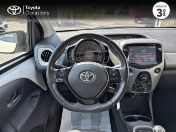 Photo 9 du bon plan TOYOTA Aygo 1.0 VVT-i 72ch x-play x-app 5p MC18 occasion à 9790 €