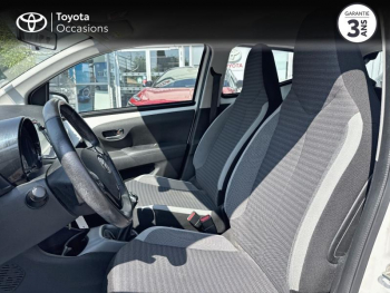 Photo 11 du bon plan TOYOTA Aygo 1.0 VVT-i 72ch x-play x-app 5p MC18 occasion à 9790 €
