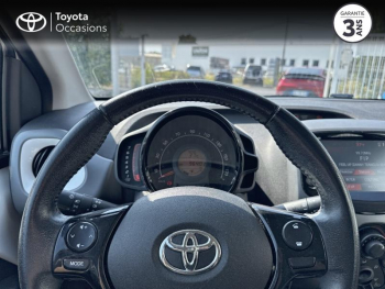 Photo 13 du bon plan TOYOTA Aygo 1.0 VVT-i 72ch x-play x-app 5p MC18 occasion à 9790 €