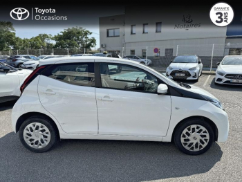 Photo 17 du bon plan TOYOTA Aygo 1.0 VVT-i 72ch x-play x-app 5p MC18 occasion à 9790 €