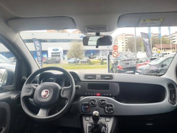 Photo 3 du bon plan FIAT Panda 1.0 70ch BSG S&S City occasion à 8990 €