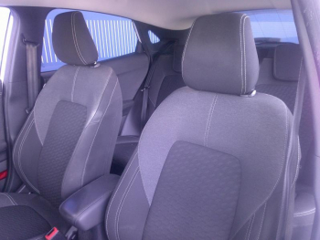 Photo 17 du bon plan FORD Puma 1.0 Flexifuel 125ch S&S mHEV Titanium occasion à 20900 €