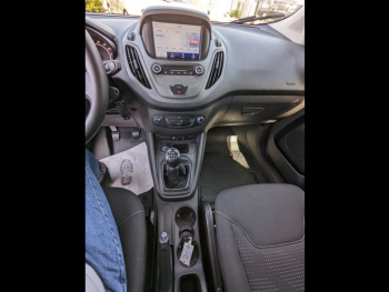 Photo 11 du bon plan FORD Transit Courier VUL 1.5 TDCI 100ch Stop&Start Trend occasion à 19490 €