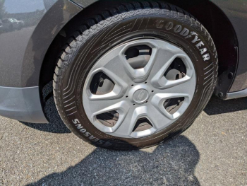 Photo 20 du bon plan FORD Transit Courier VUL 1.5 TDCI 100ch Stop&Start Trend occasion à 19490 €