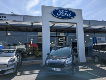 Photo 21 du bon plan FORD Transit Courier VUL 1.5 TDCI 100ch Stop&Start Trend occasion à 19490 €