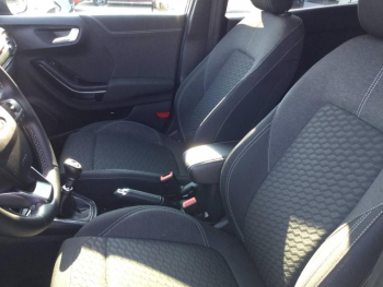 Photo 7 du bon plan FORD Puma 1.0 EcoBoost 125ch mHEV Titanium  Design 6cv occasion à 15990 €