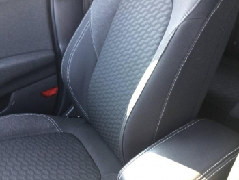 Photo 14 du bon plan FORD Puma 1.0 EcoBoost 125ch mHEV Titanium  Design 6cv occasion à 15990 €