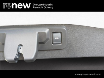 Photo 28 du bon plan RENAULT Austral 1.2 E-Tech full hybrid 200ch Iconic occasion à 34450 €