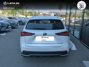 Photo 4 du bon plan LEXUS NX 300h 2WD Design MY21 occasion à 30990 €