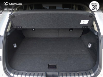 Photo 10 du bon plan LEXUS NX 300h 2WD Design MY21 occasion à 30990 €