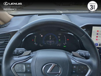Photo 13 du bon plan LEXUS NX 450h+ Executive 4WD MY24 occasion à 52990 €