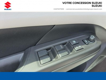 Photo 5 du bon plan SUZUKI Swift 1.2 Dualjet Hybrid 83ch Pack AllGrip occasion à 20990 €