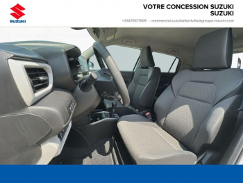 Photo 7 du bon plan SUZUKI Swift 1.2 Dualjet Hybrid 83ch Pack AllGrip occasion à 20990 €