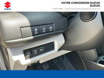 Photo 6 du bon plan SUZUKI Swift 1.2 Hybrid 83ch Pack AllGrip occasion à 20990 €