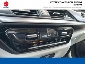 Photo 7 du bon plan SUZUKI Swift 1.2 Hybrid 83ch Pack AllGrip occasion à 20990 €