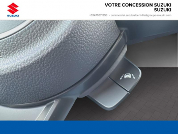 Photo 16 du bon plan SUZUKI Swift 1.2 Hybrid 83ch Pack AllGrip occasion à 20990 €