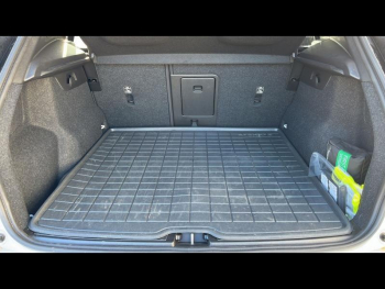 Photo 16 du bon plan VOLVO XC40 Recharge 238ch Essential occasion à 44500 €