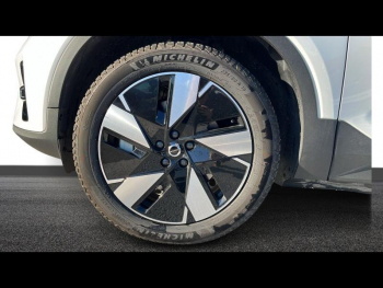 Photo 17 du bon plan VOLVO XC40 Recharge 238ch Essential occasion à 44500 €